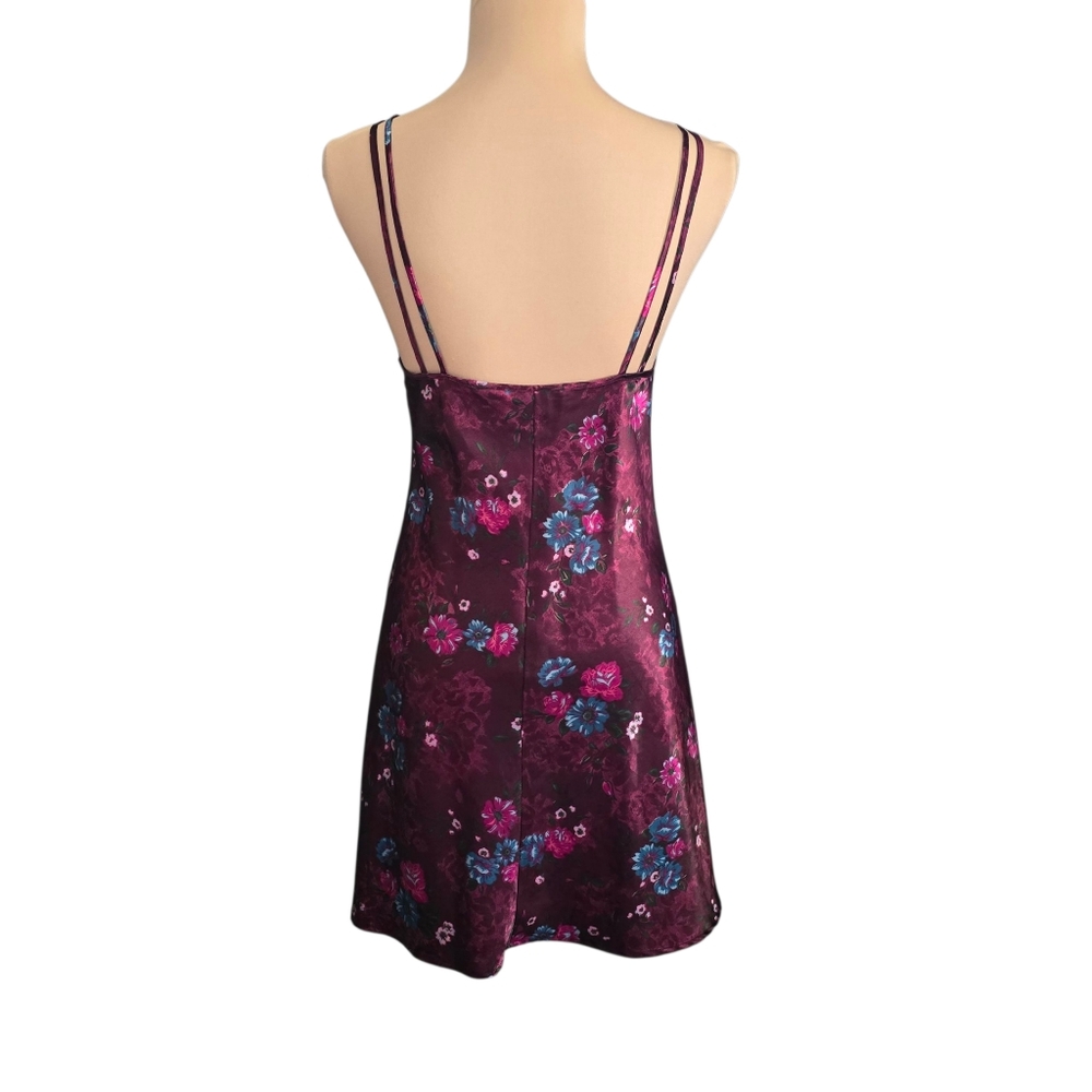 Women's Fashion Bug Floral Satin Chemise Slip Dress Purple Floral Print - Medium - Picture 6 of 9
